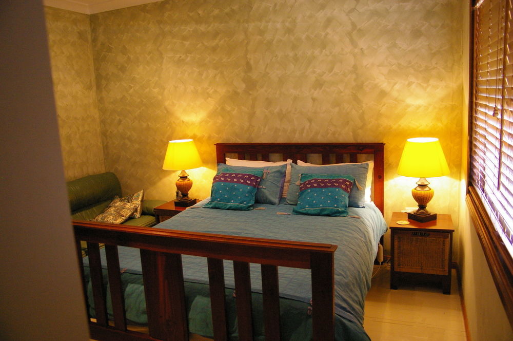 Sonja'S Bed And Breakfast Lightning Ridge Buitenkant foto