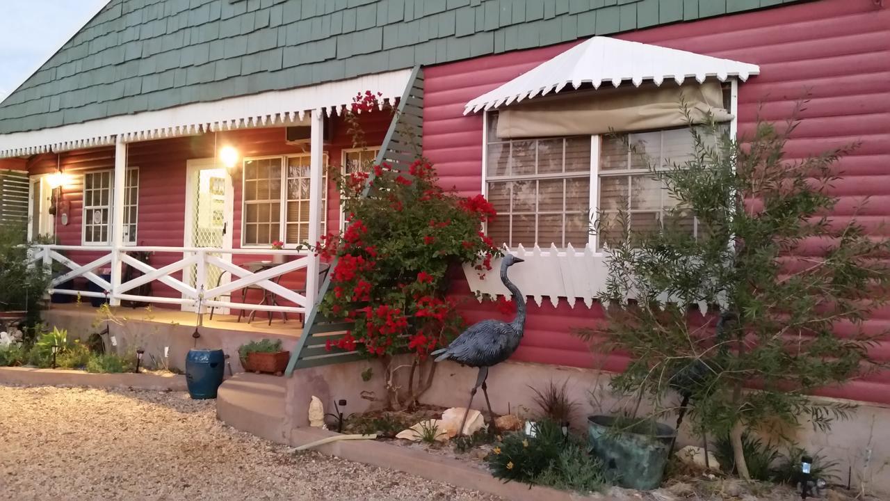 Sonja'S Bed And Breakfast Lightning Ridge Buitenkant foto