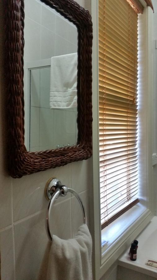 Sonja'S Bed And Breakfast Lightning Ridge Buitenkant foto